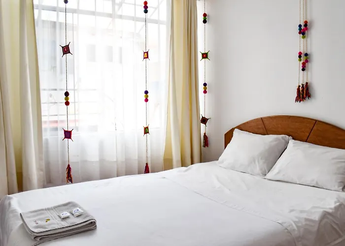 Hotel Y "el Puma" 2*